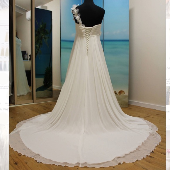 4 Small Maggie Sottero Wedding Dress Gown beach - Picture 2 of 8